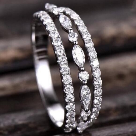 NEW 4.1 CT STERLING SILVER DIAMOND RING